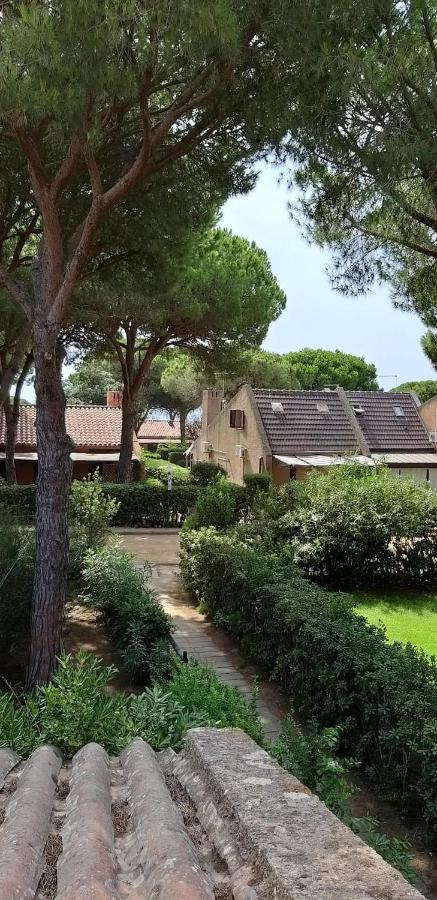 Cozy seaside home in a family residence with amenities - Ferienwohnung Fort Village