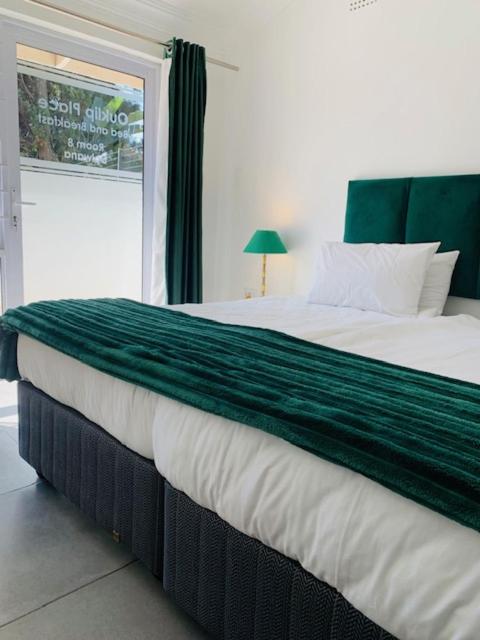 Habitación Doble Superior - 1 cama extragrande o 2 individuales