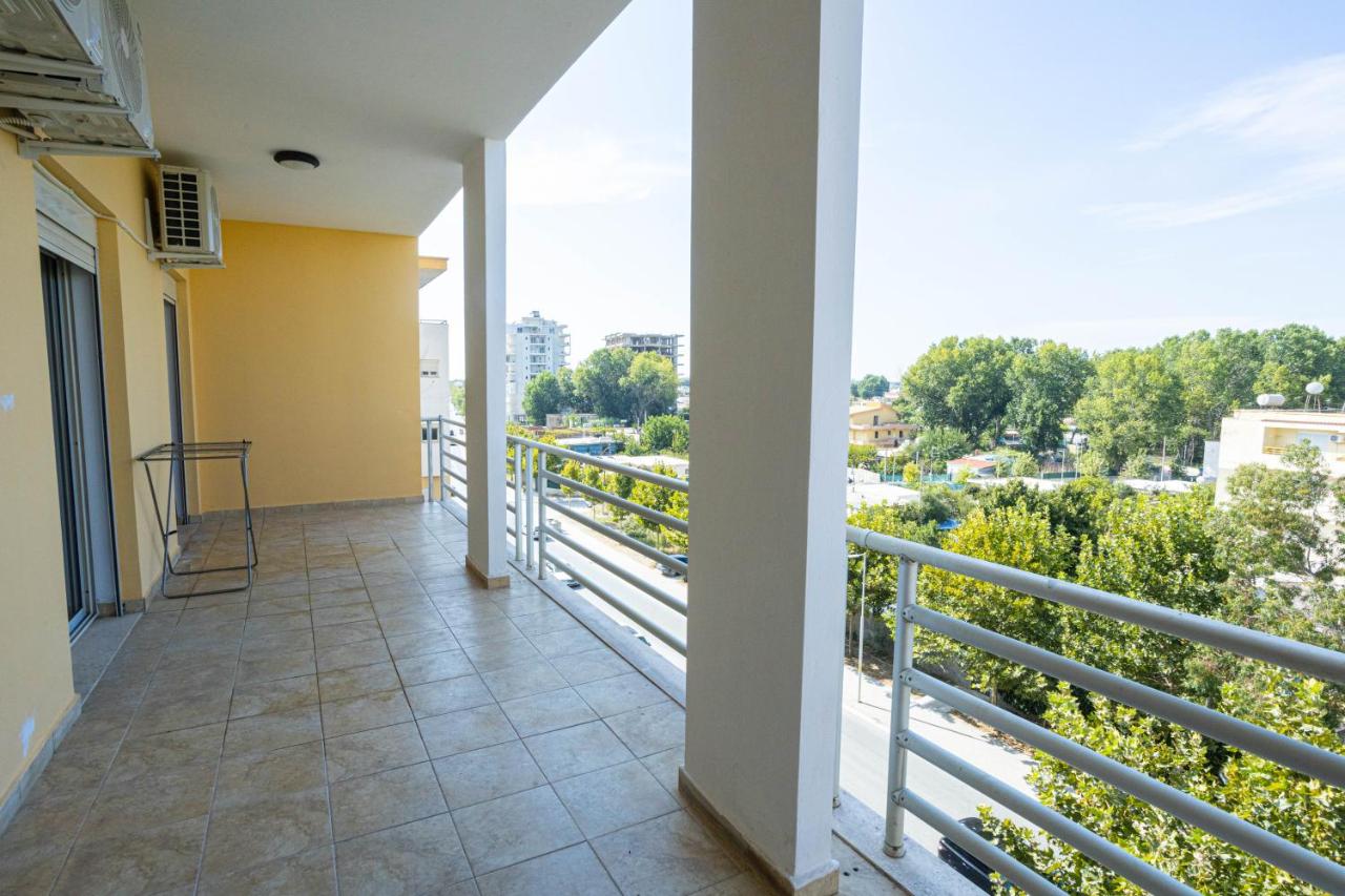 Emigres Apartments Vlore - Chambres d’hôtes Vlora