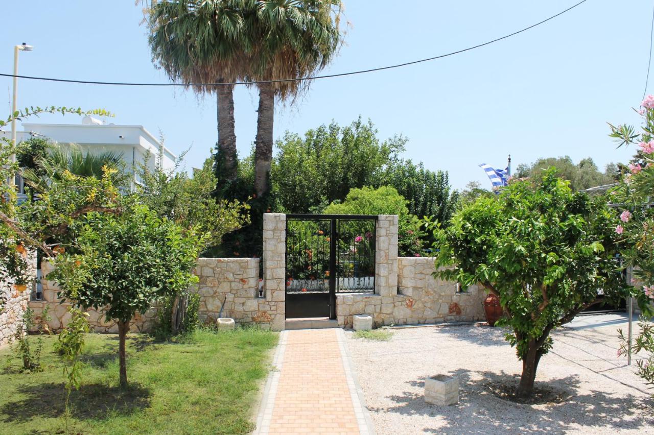 ELÉNAS slow living villa - Ferienwohnung Faliraki