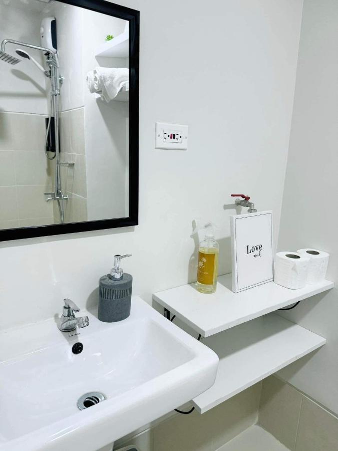 Demillo Style Suites at SMDC - B&B