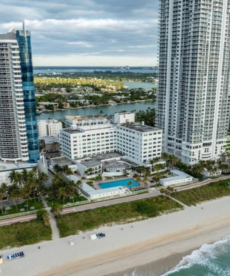Oceanfront Studio Miami Beach - B&B