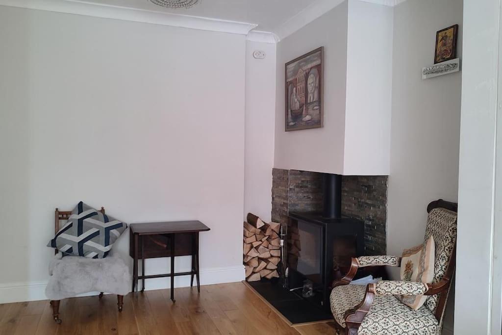 Three bedroom house in rural village - Ferienwohnung