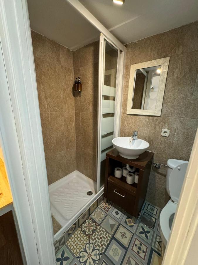 Studio - Split Level