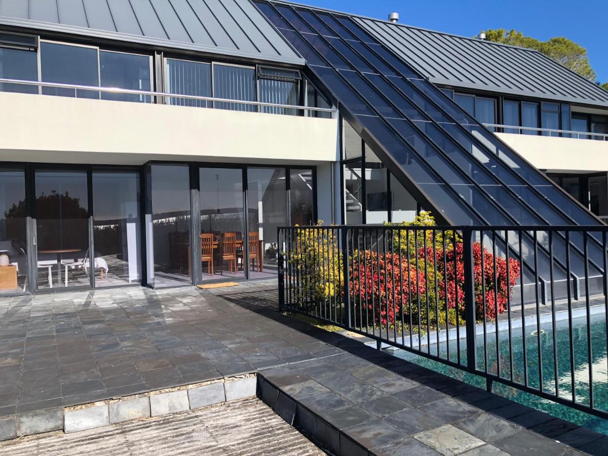 Guest Suite with Sea Views and Thermally Heated Hot Tub - Chambres d'hôtes Tauranga