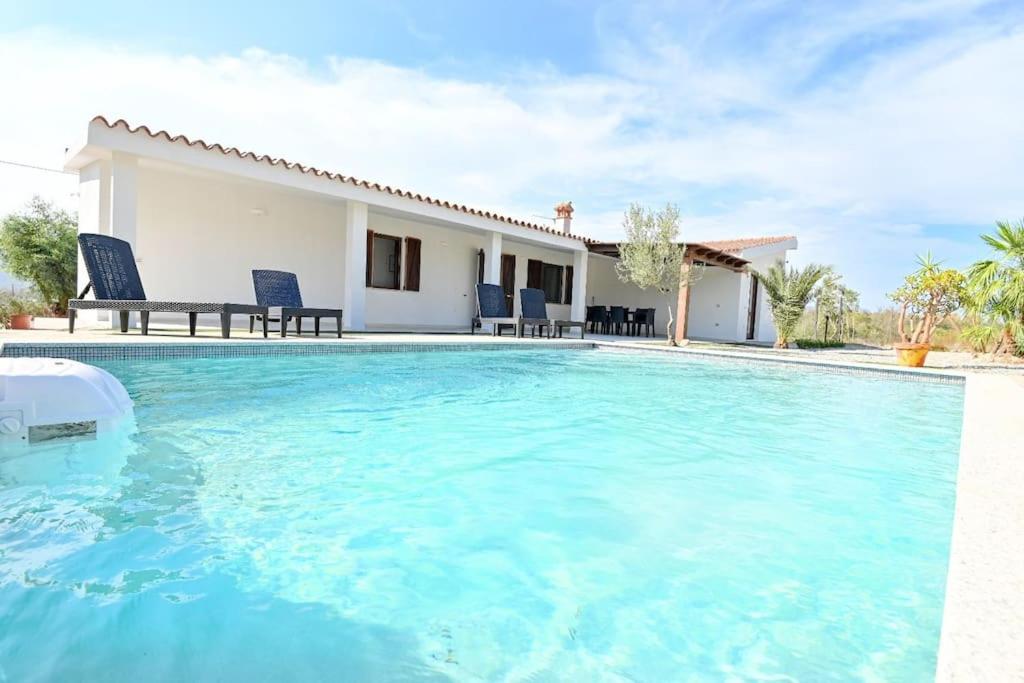 Villa della Monica Pure relax - B&B Camisa