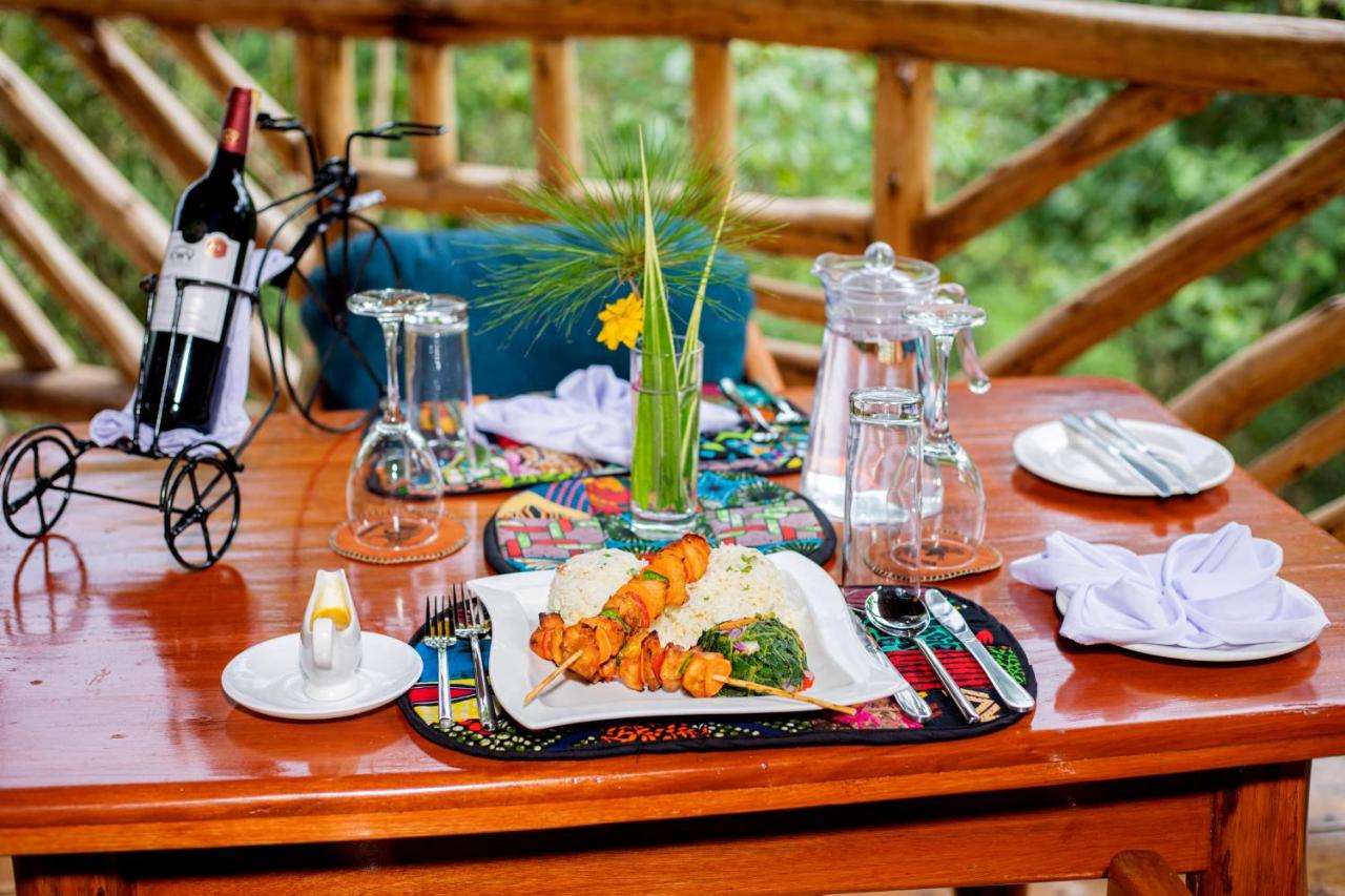 Kibale Tourist Safari Lodge - Chambres d’hôtes Bigodi