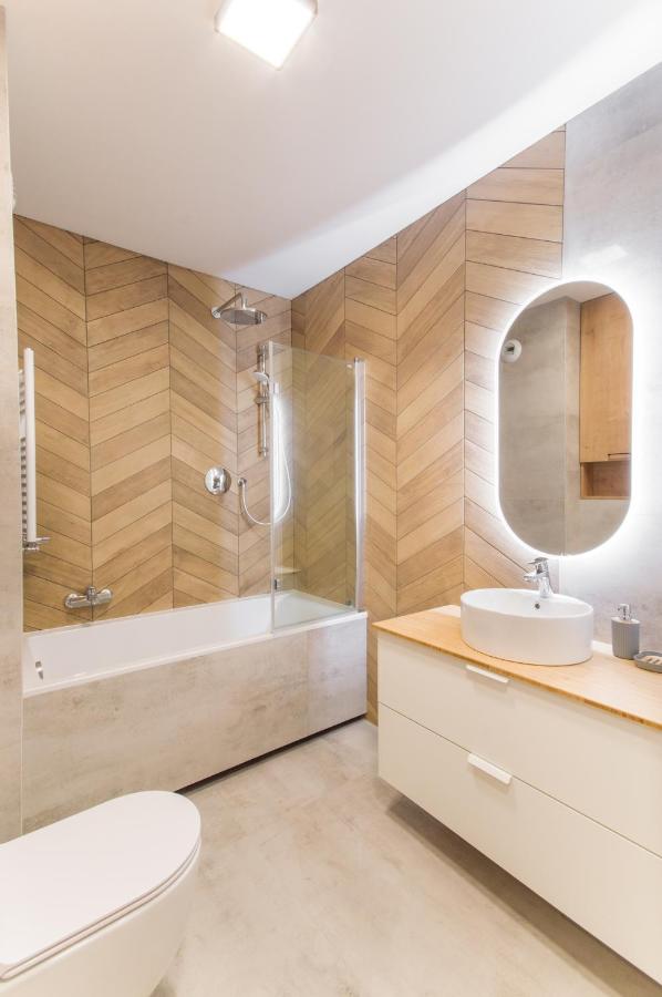 BoleslaviaApartments - Apartament Arte 5, parking free, EV, air conditioning - B&B
