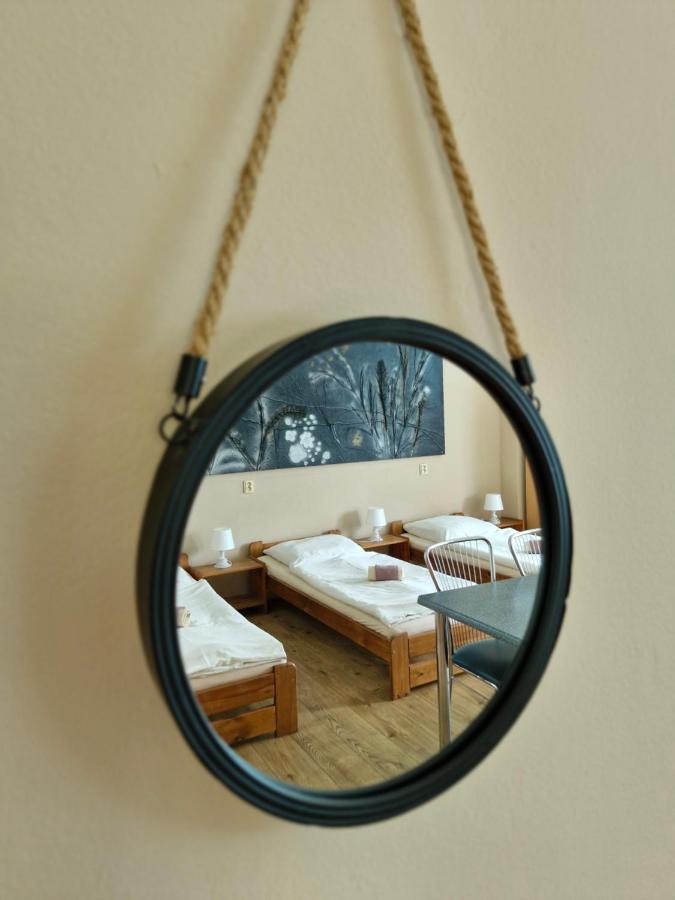 Quintuple Room