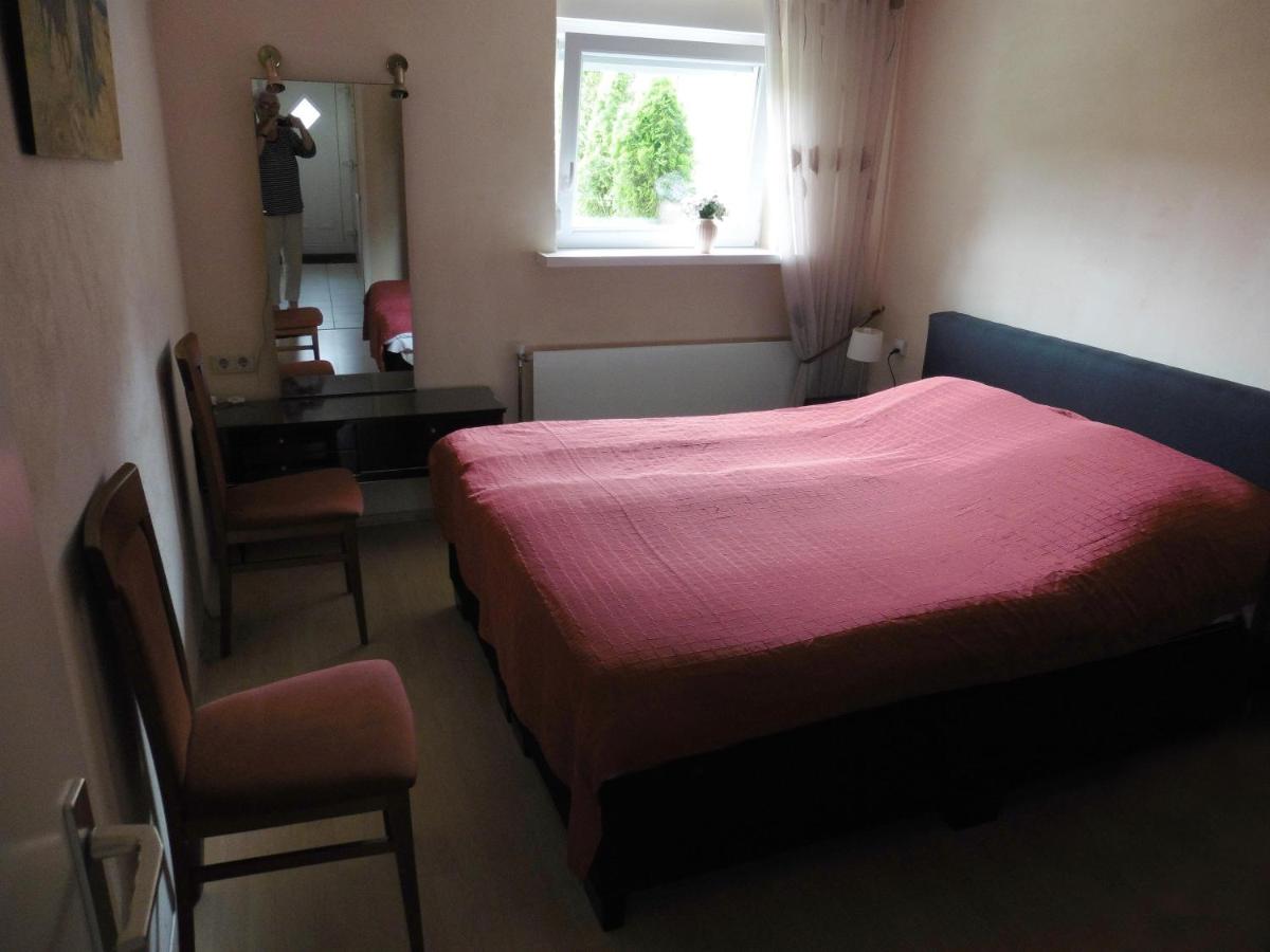 Apartment mit 2 Schlafzimmern und Dusche