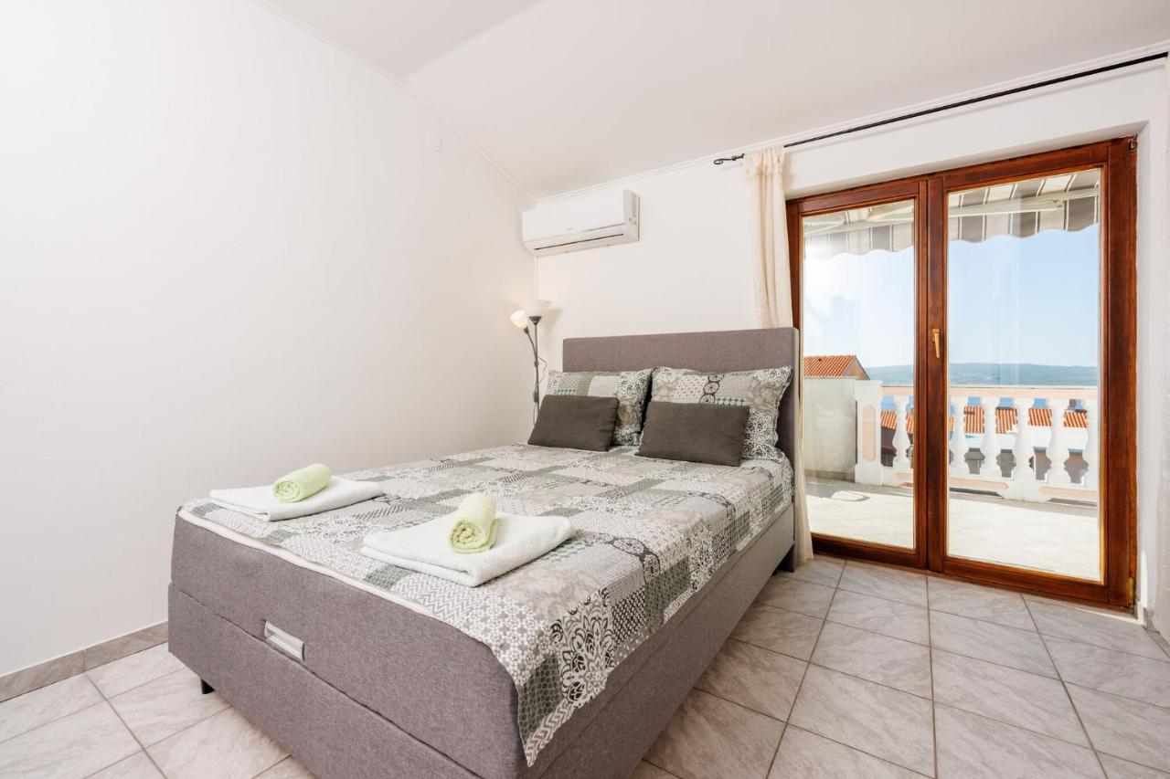 Studio Appartement met Uitzicht op Zee