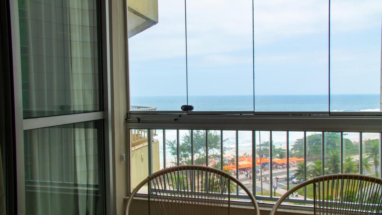 Vista mar privativa na Barra da Tijuca - B&B