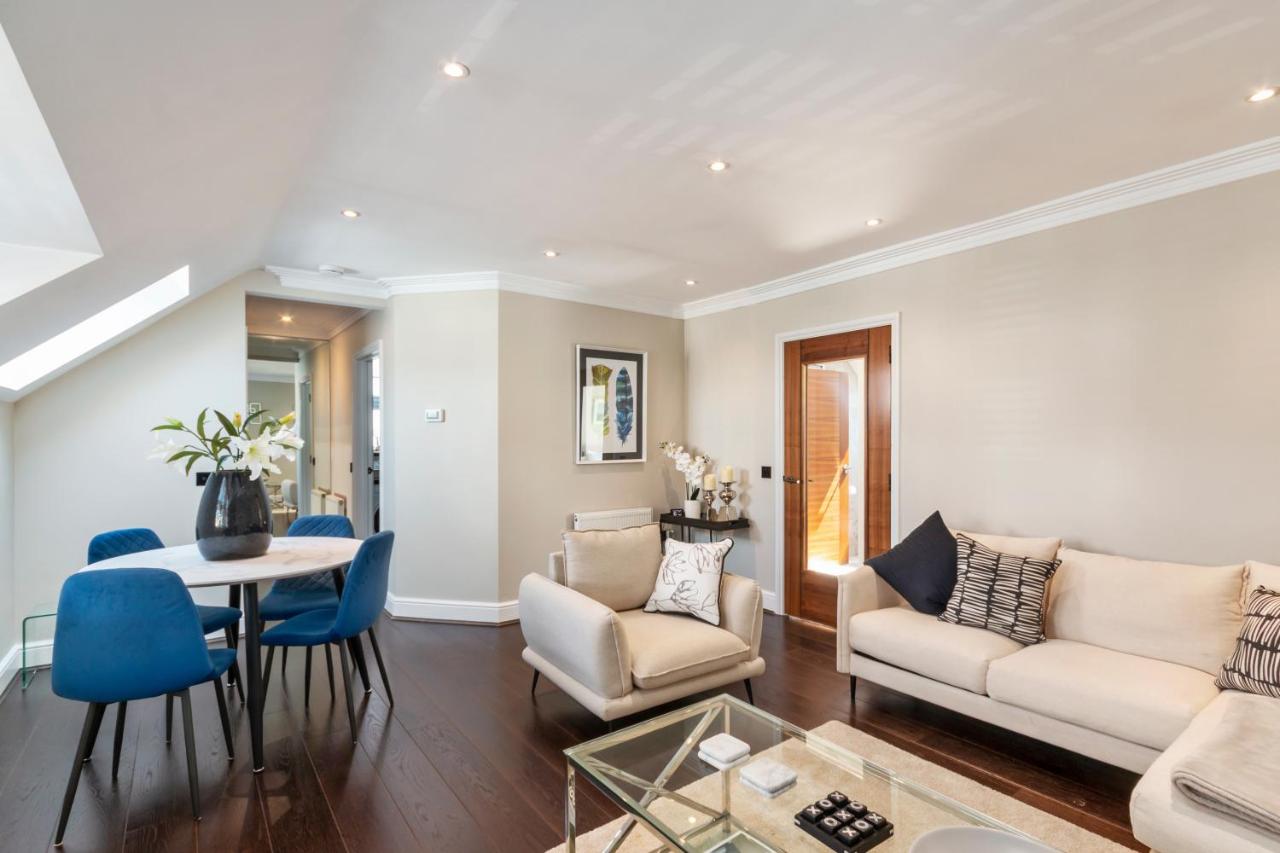 Weybridge - 2 Bed - parking - Chambres d’hôtes