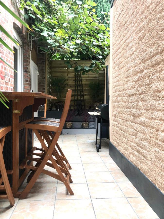 Studio autonome terrasse privée - B&B Tourcoing