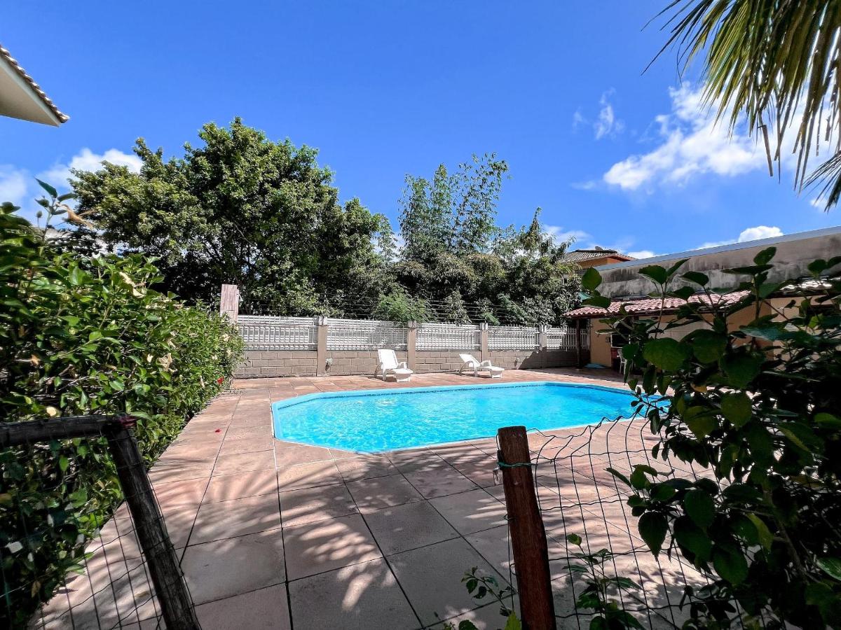 Residencial IL Pevero, condomínio com piscina e área gourmet a uma quadra da Praia de Taperapuã aptos com 2 quartos - Ferienwohnung Porto Seguro
