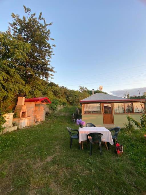 Huzurlu Ev - B&B