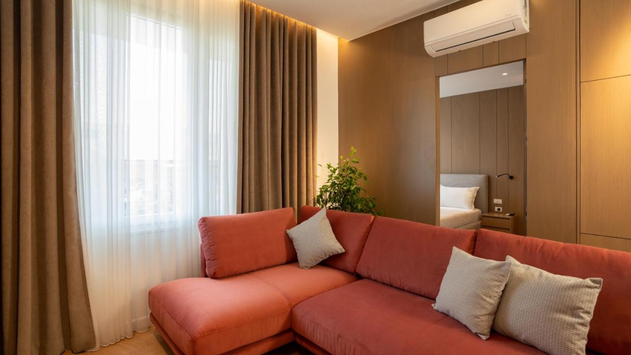 Albani's Apartment - B&B Tirana