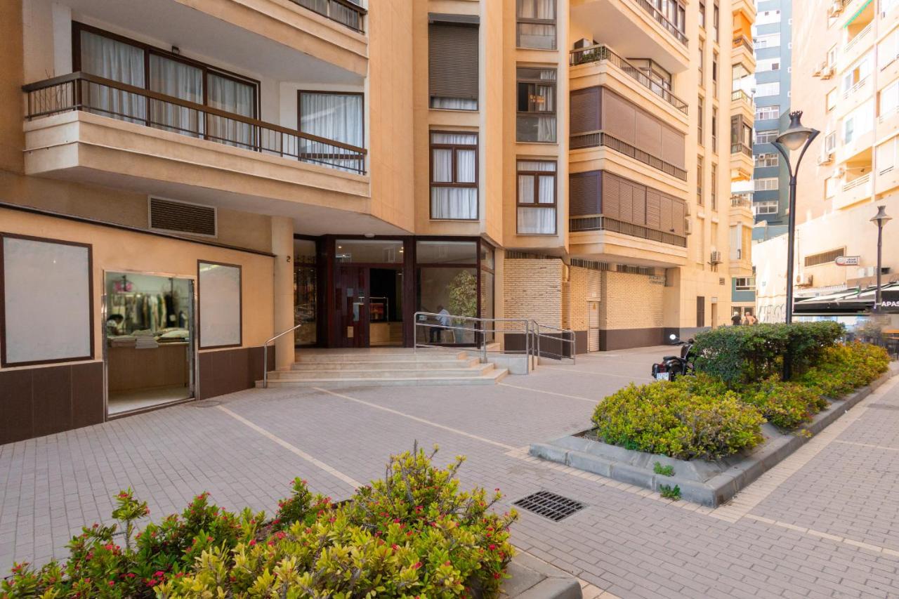 C36 Elegant 2 bdr apt Amazing Views - B&B Málaga