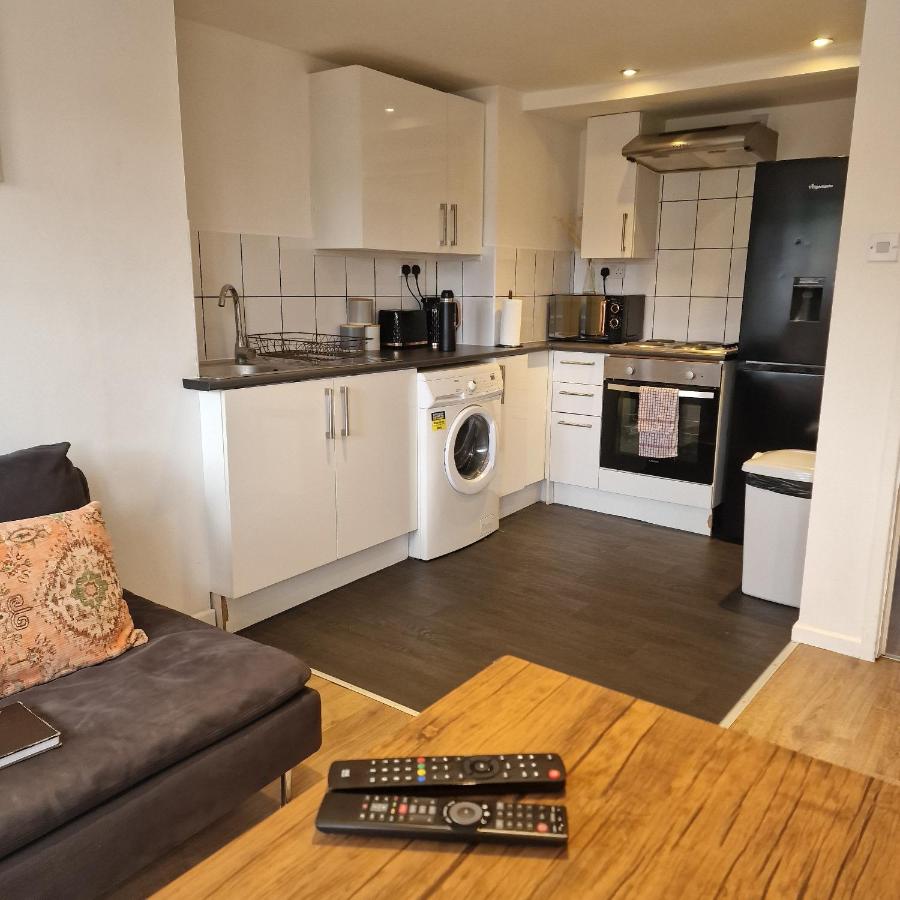 Sherwood Hillside View - Homely, Cosey & Perfect Location - Chambres d’hôtes Nottingham