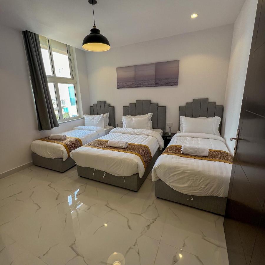 Apartamento de 3 dormitorios con vistas al mar