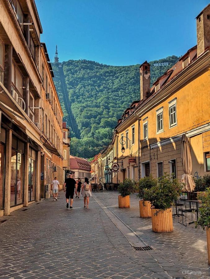 Ultracentral Apartment 2 - B&B Braşov