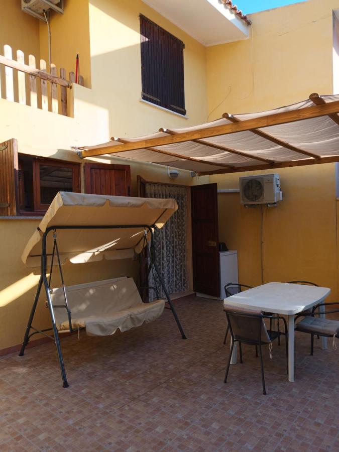 Casetta Anna y nietos - B&B Solanas