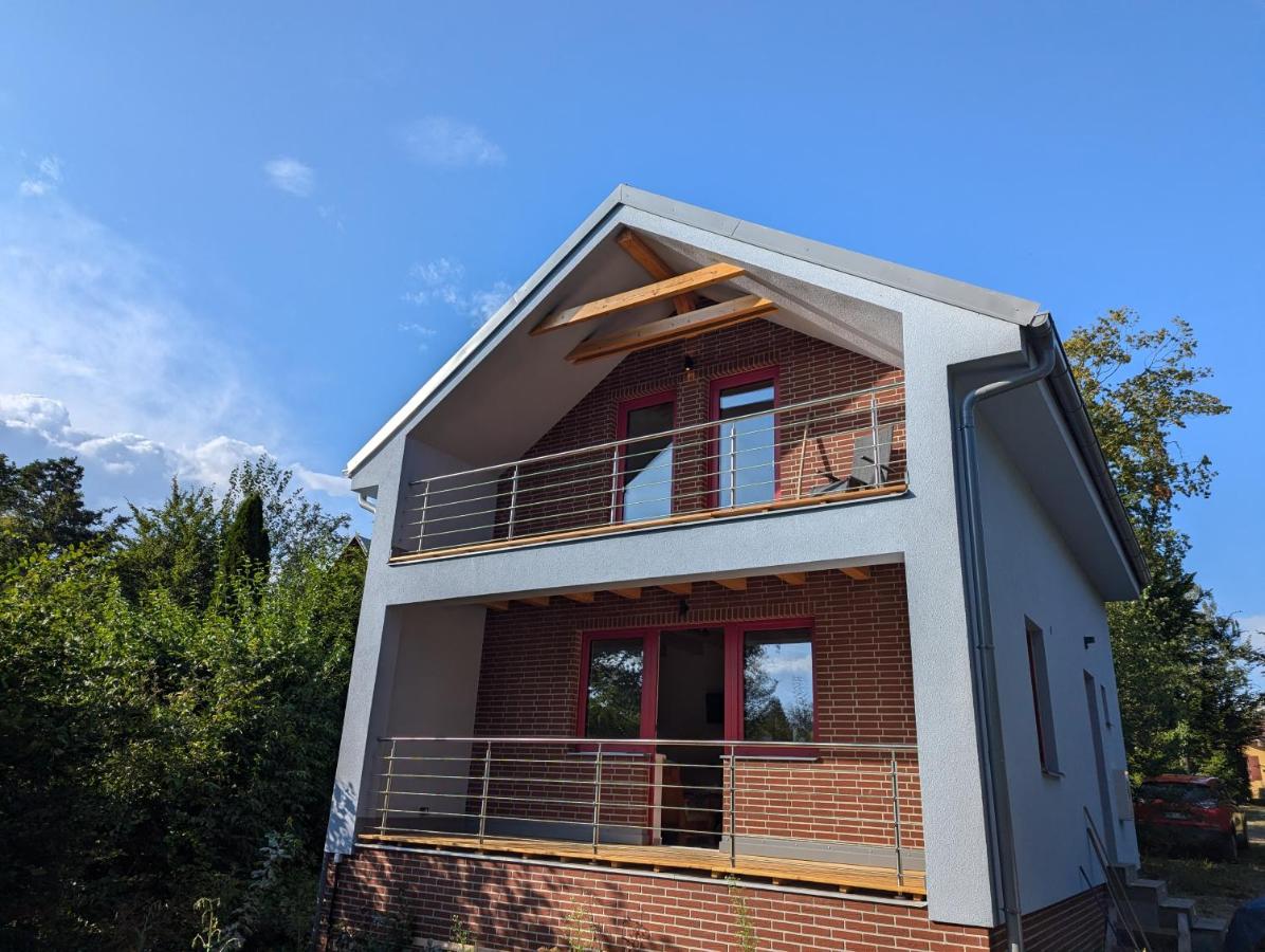 Chalupa Jedovnice - B&B