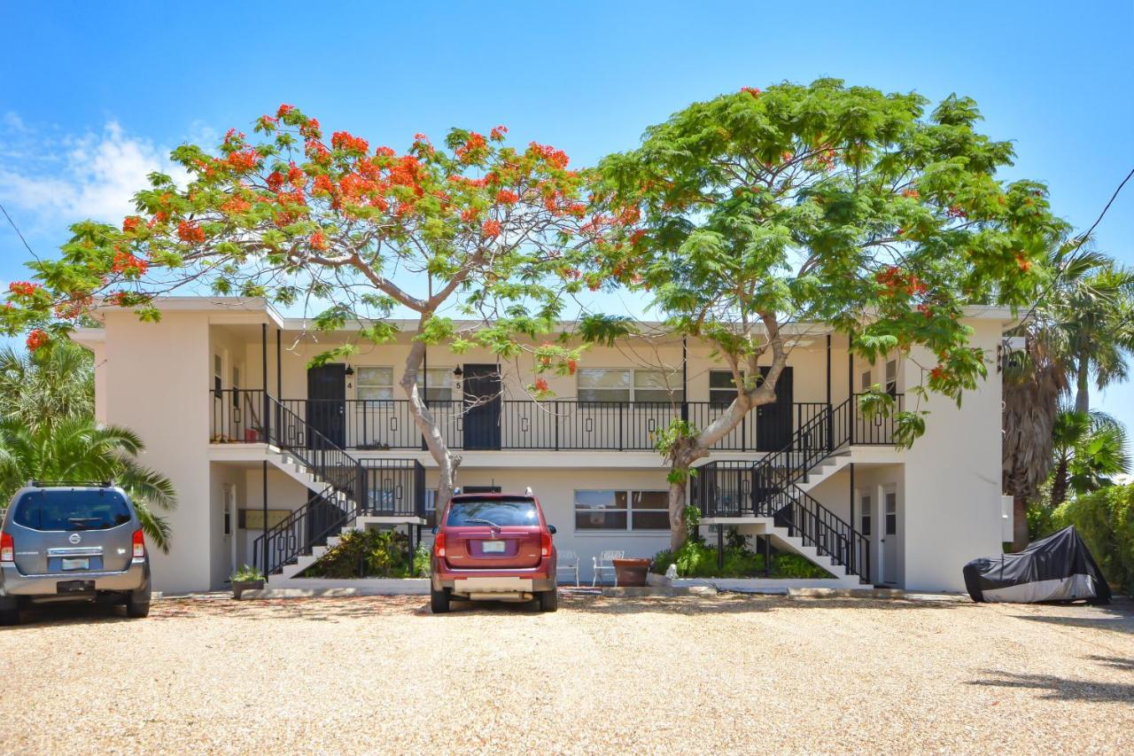 Bay Watch #6 - Weekly Beach Rental - B&B