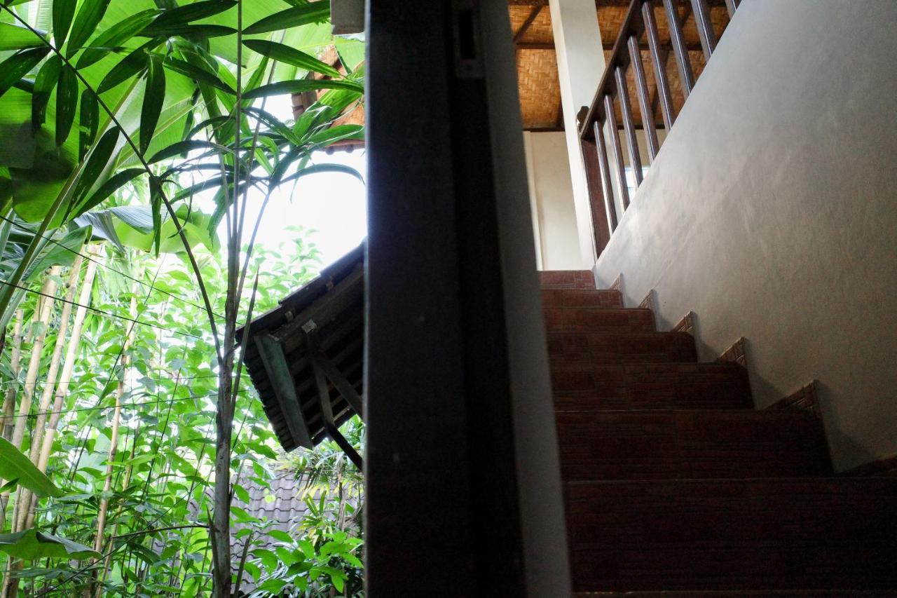 One-Bedroom Apartment with Balcony