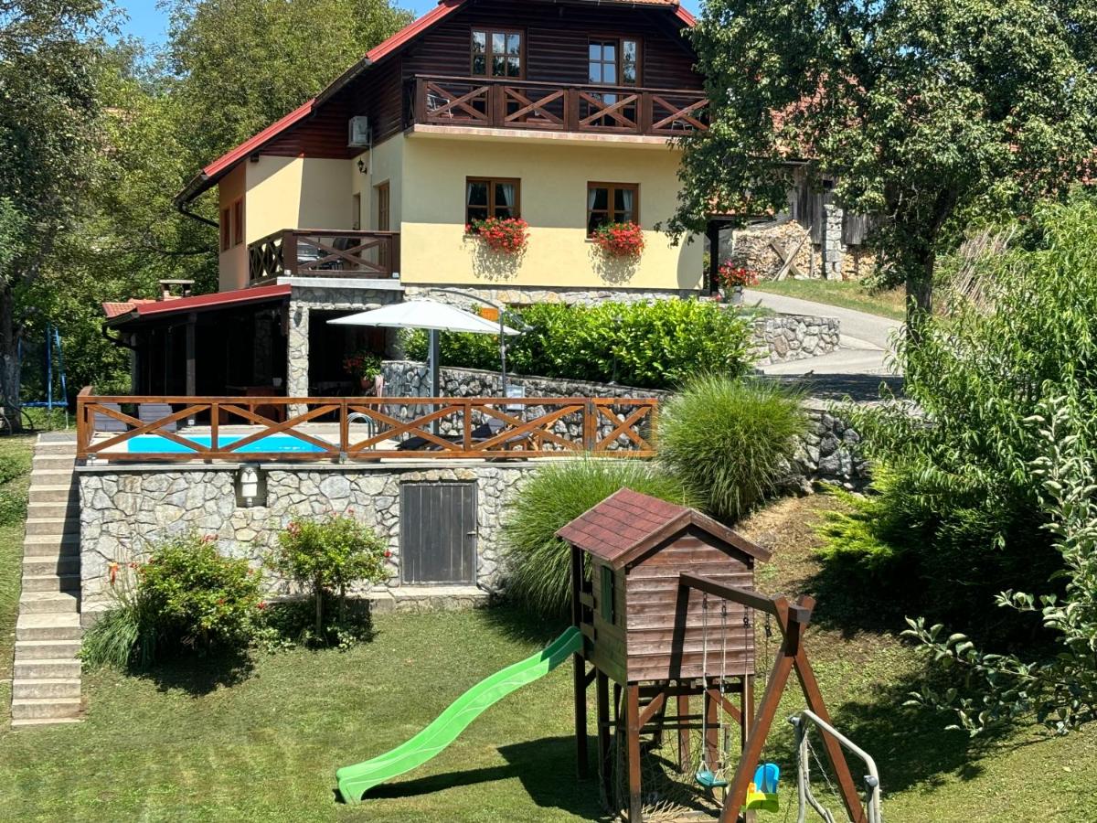 Gorski kotar , Kuća za odmor Kratohvil - Ferienwohnung Lukovdol