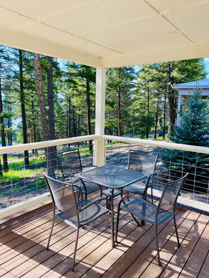 Elk Ridge Village 301B Cozy Cabin with views of Flathead Lake - B&B