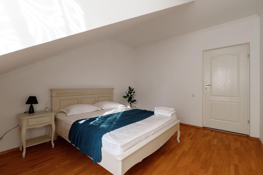 Chișinău - Varlaam Street - B&B Chișinău