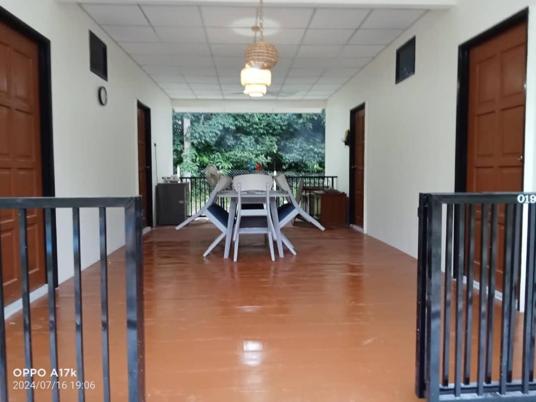 Bilik Ubaidillah - B&B Gerik