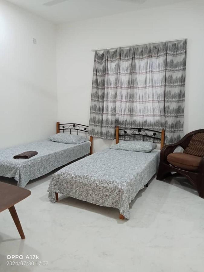 Twin Room with Private Bathroom