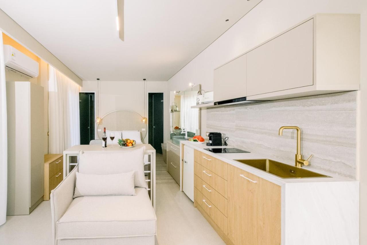 NIDRA STUDIO with VERANDA - B&B