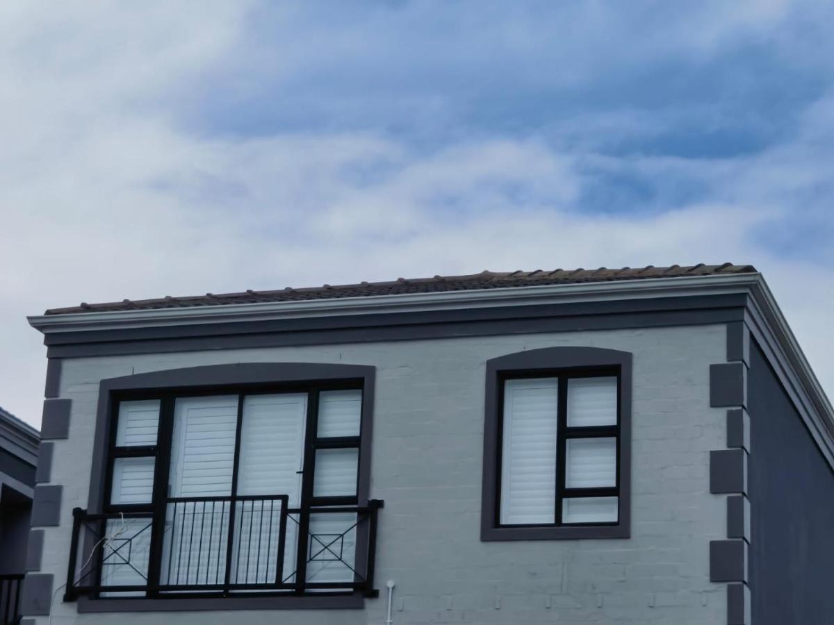 Affordable Luxury - B&B Cape Town