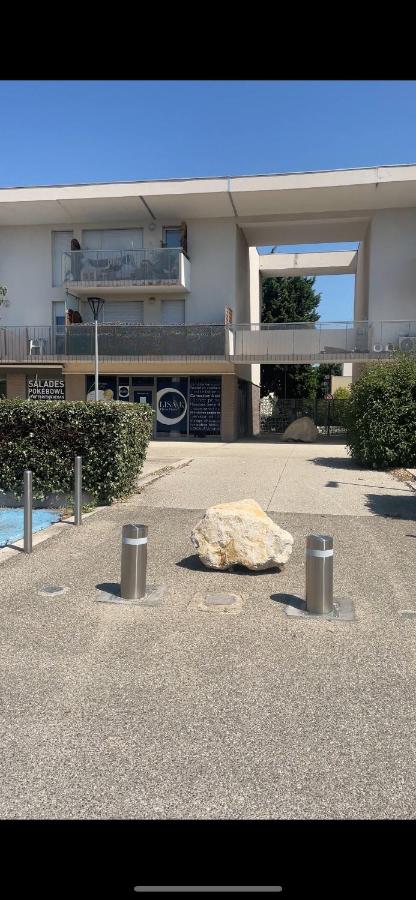 Appartement en résidence-Avignon zone Agroparc - B&B