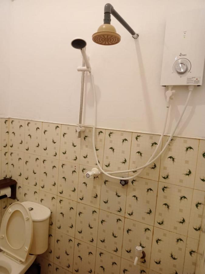 Camera Tripla Deluxe 
