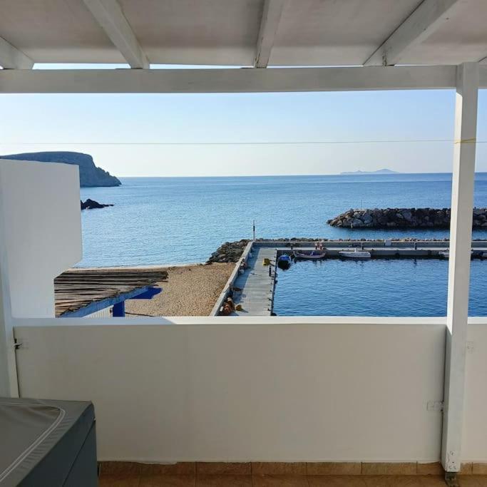 Porto Anafi - B&B Anáfi