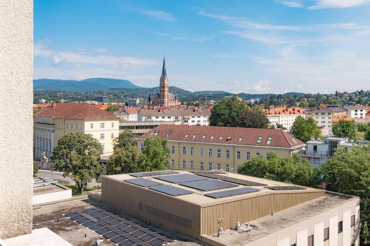TAMLiving Zentrum Luxus Parken Messe WIFI Traumaussicht Sunrise&Sunset - Chambres d'hôtes Graz