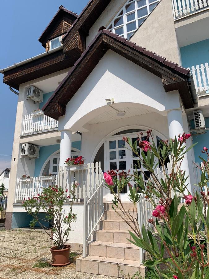 Manna Villa - B&B