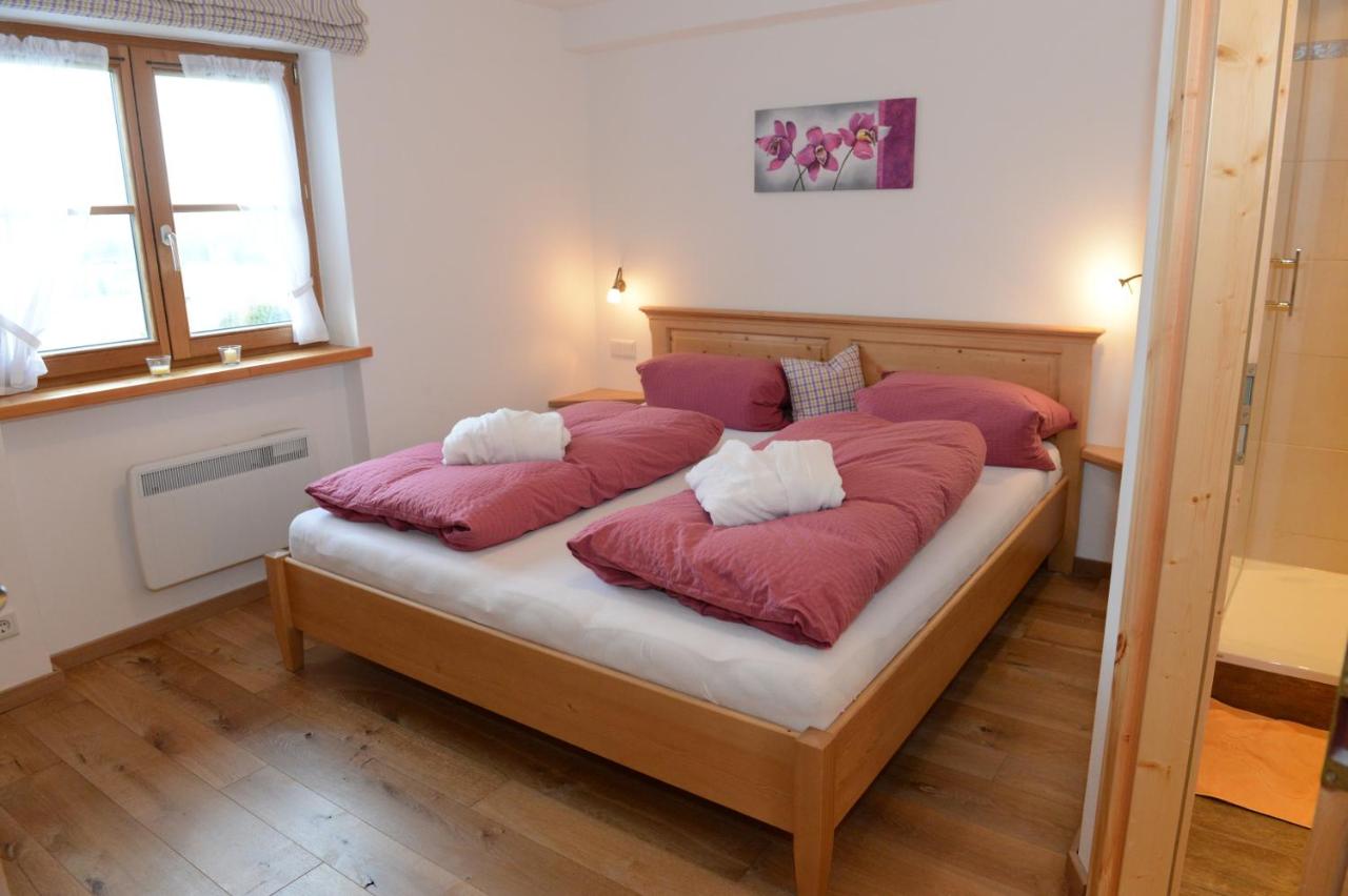 One-Bedroom Apartment with Balcony
