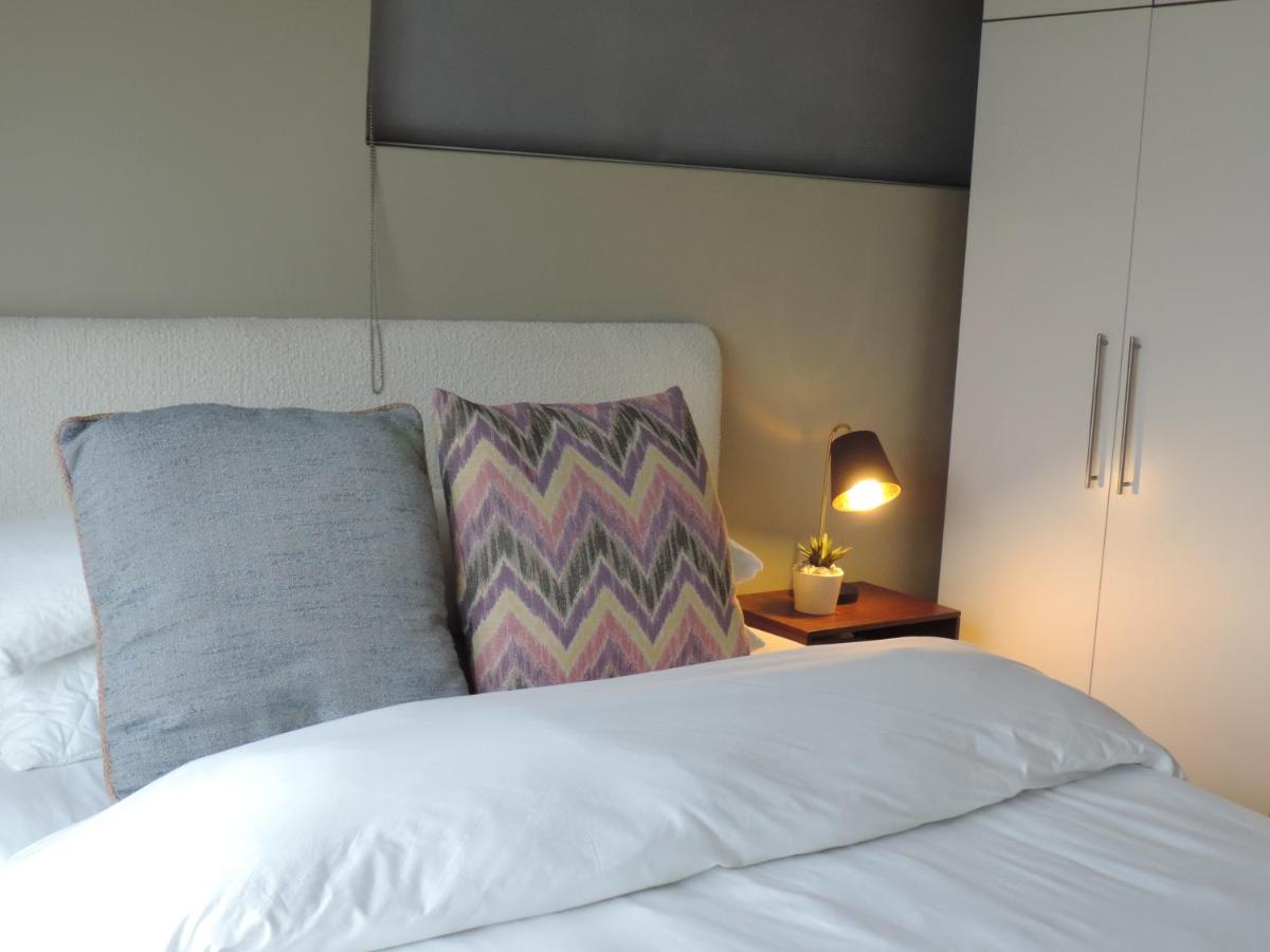Central Retreat Cozy Apartment Near Attractions - Chambres d’hôtes Le Cap