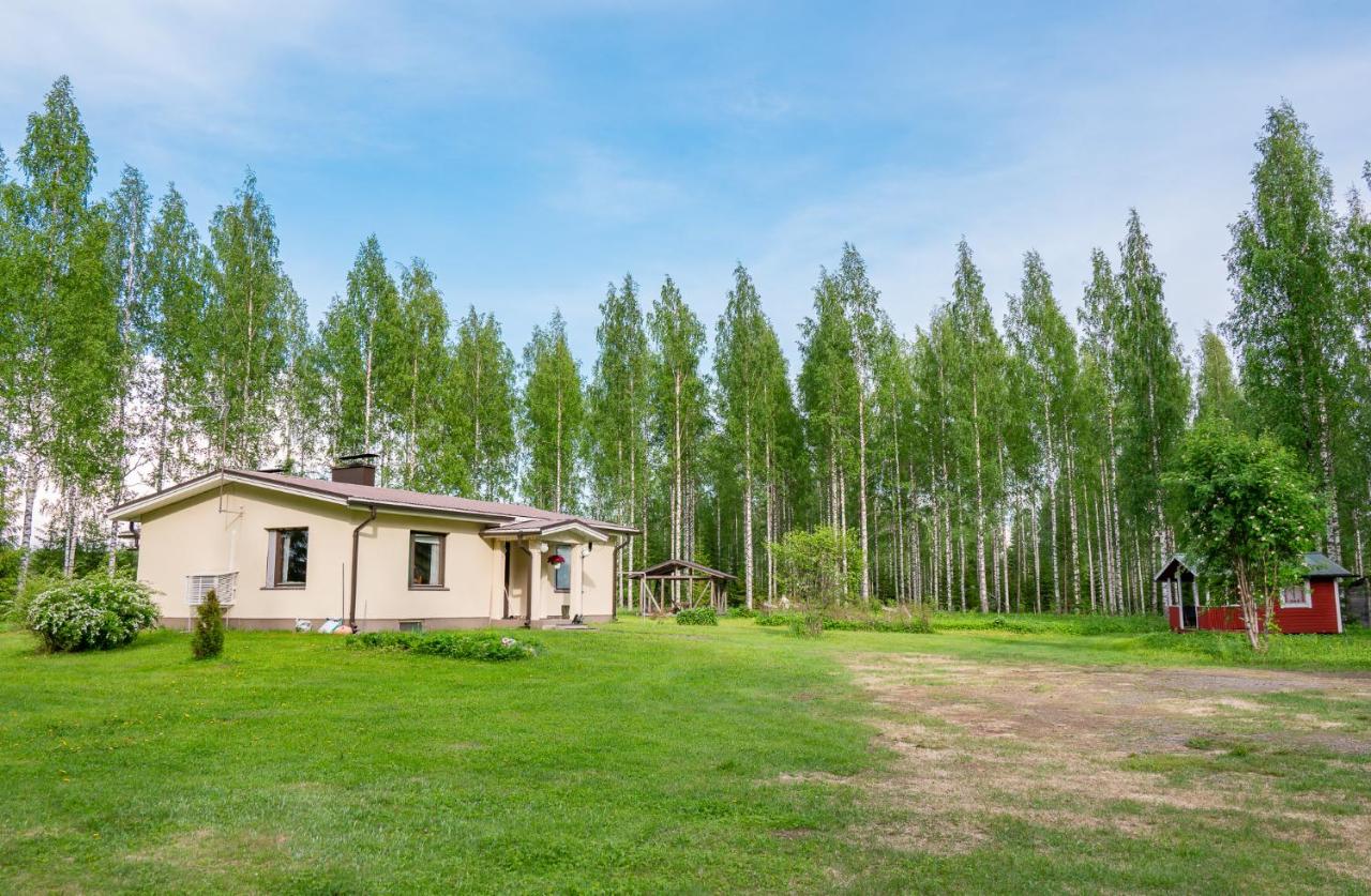 Patrikka Holiday Home - B&B Ilomantsi