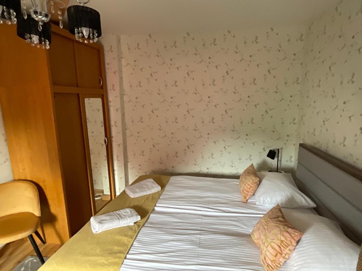 Deluxe Apartment with Kitchenette