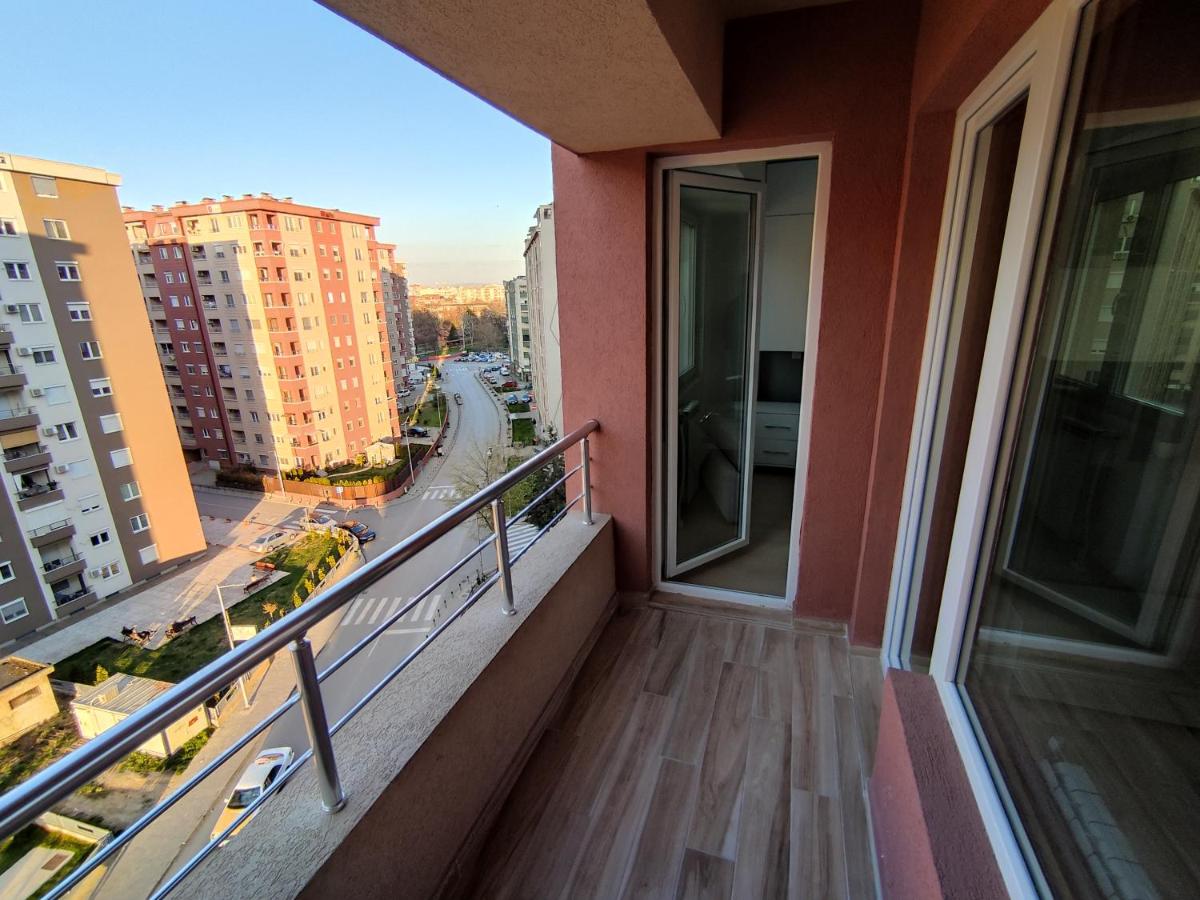 COZY NEST - Simple & Comfy Apartment - B&B Skopje