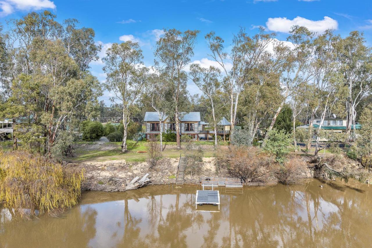 Banyandah - Echuca Holiday Homes - B&B Wharparilla