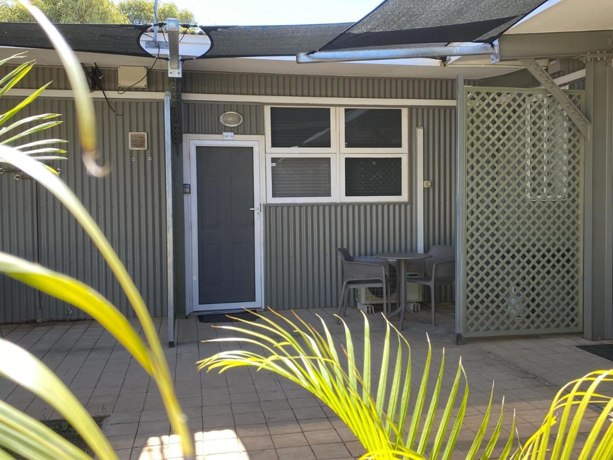 Getaway Villas Unit 384 - B&B