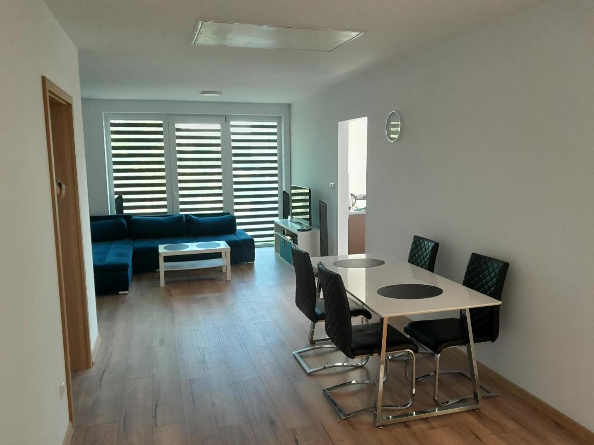 WadiFart Noclegi u Łukasza - B&B Nagawczyna