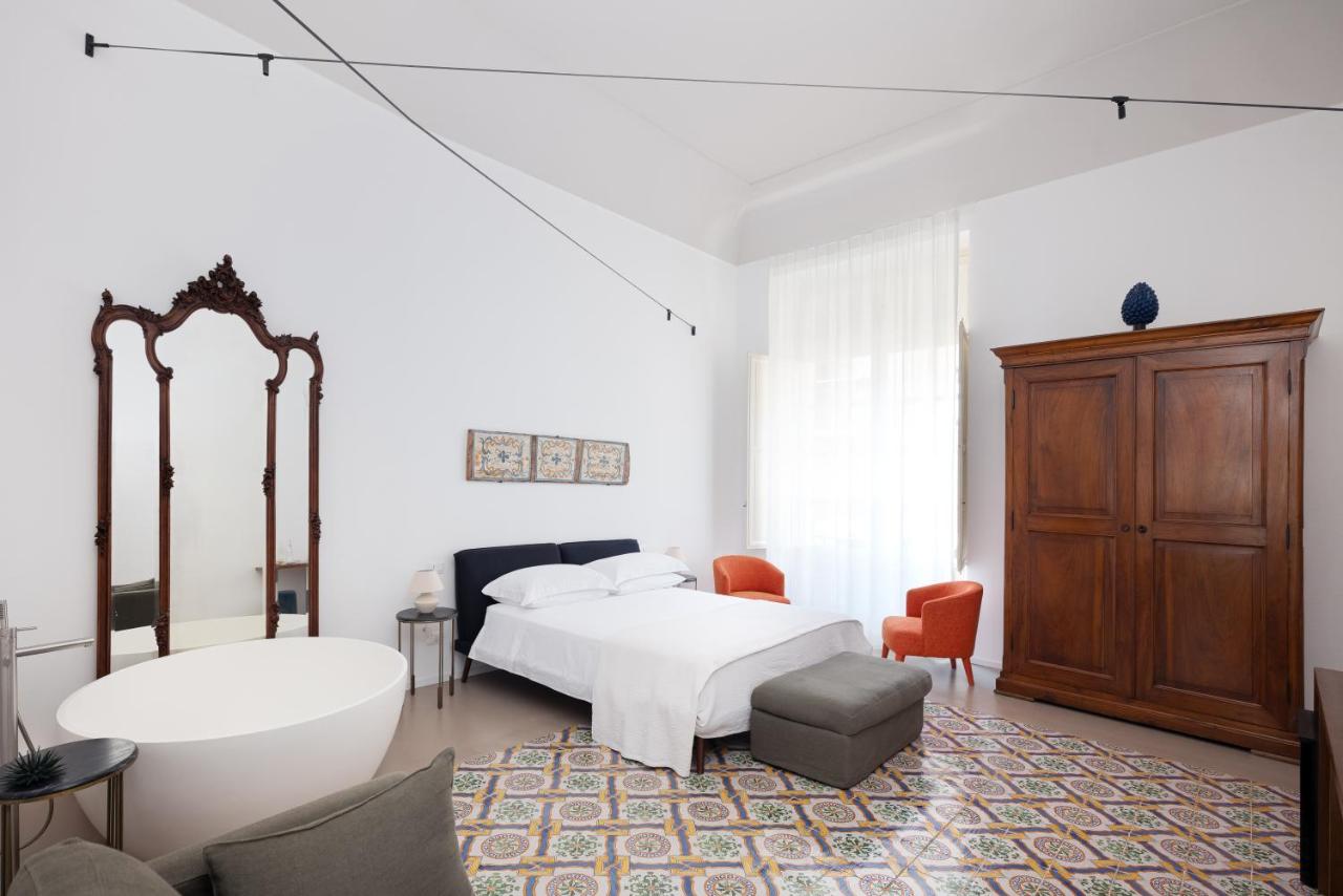 Deluxe Double Room with Extra Bed